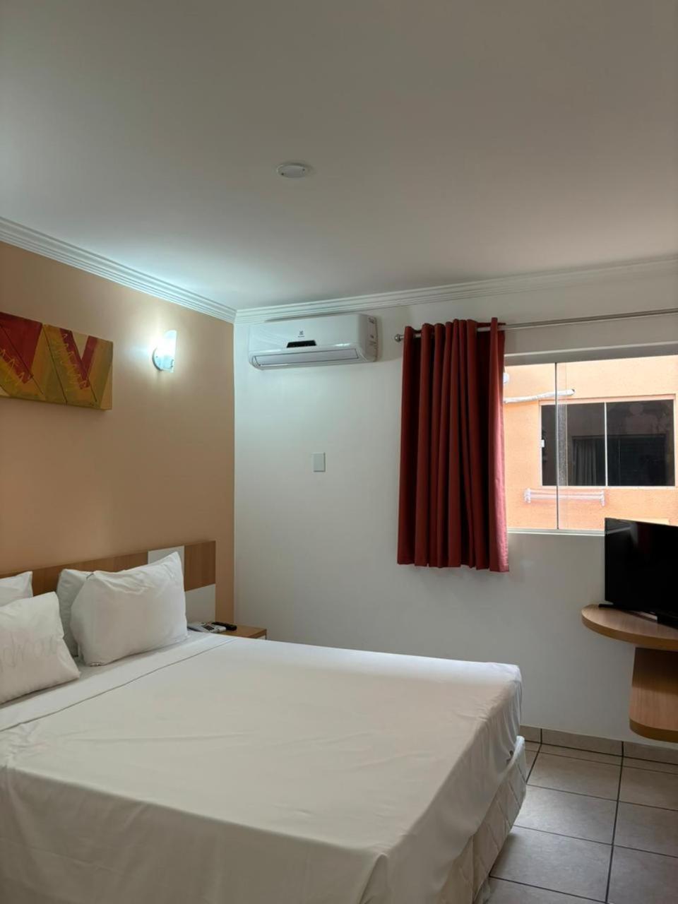 Apartamento Diroma Fiori Frente As Piscinas *