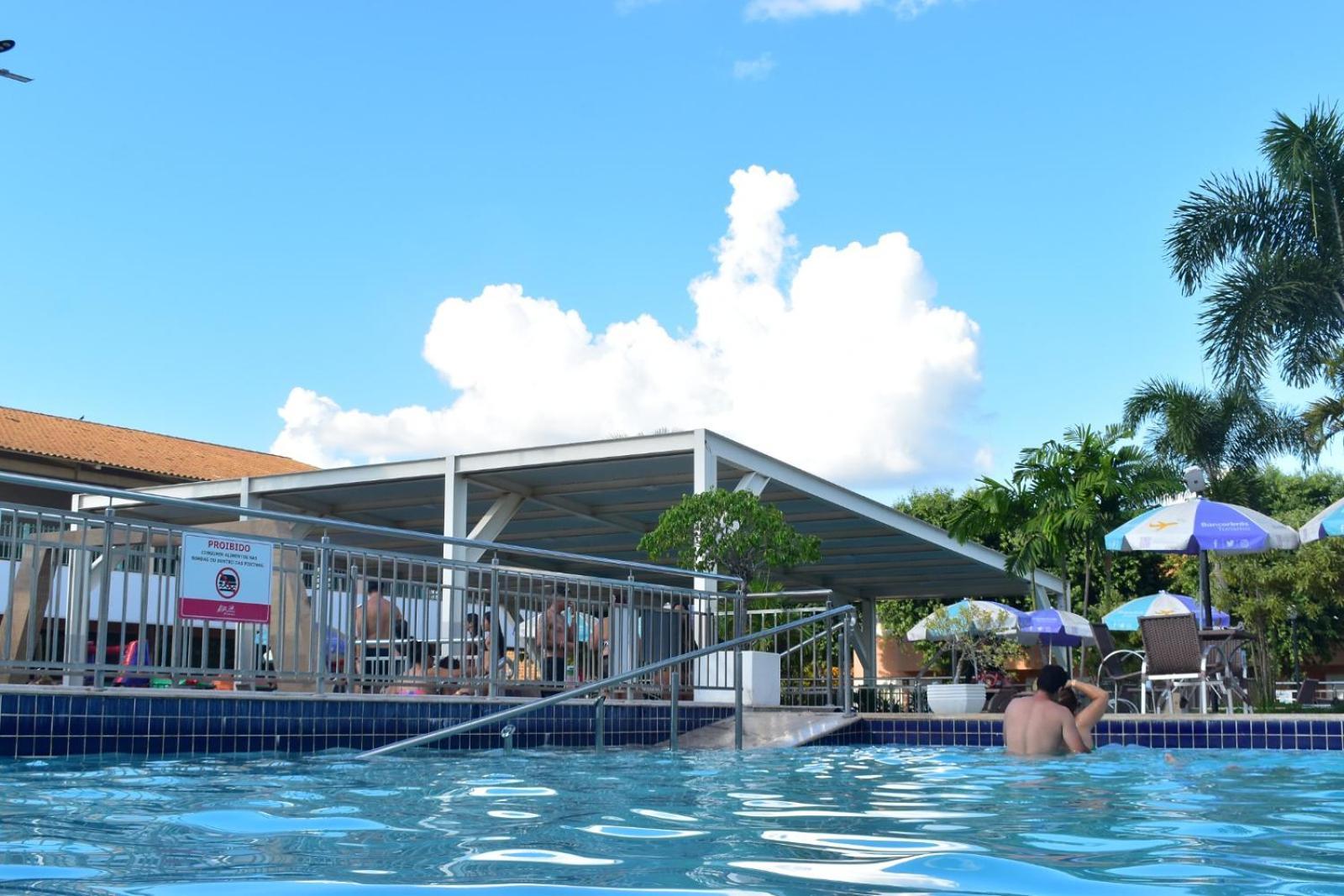 Apartamento Diroma Fiori Frente As Piscinas